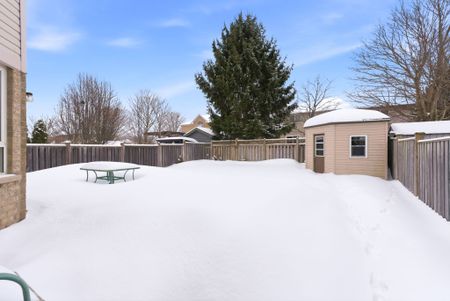 For Lease - 42 Russell Barton Lane, Uxbridge, Ontario - Photo 5