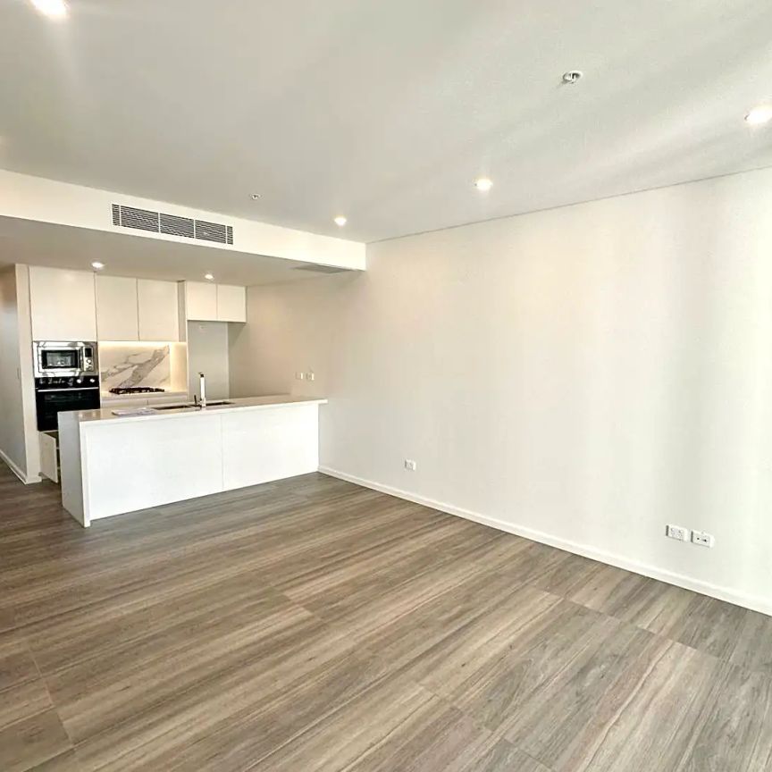 “Brand New Luxury Apartment Two Bedrooms, Two Bathrooms and One Study Room with city view” - Photo 1