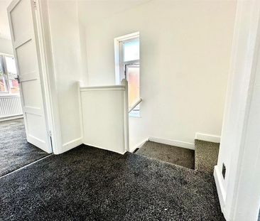 3 bedroom townhouse to rent - Photo 2