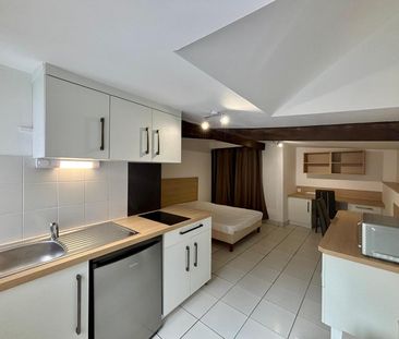 Location Appartement 1 pièce 20m² ANGERS 49100 - Photo 2