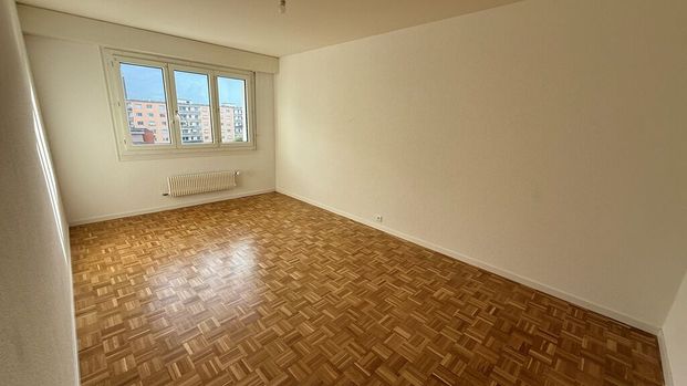 For rent 3.5 room apartment on the 3rd floor - Photo 1