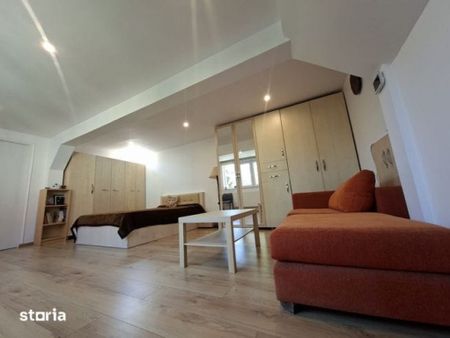 Inchiriere Apartament - casa, 3camere Zona Centrala, direct proprietar - Fotografie 2