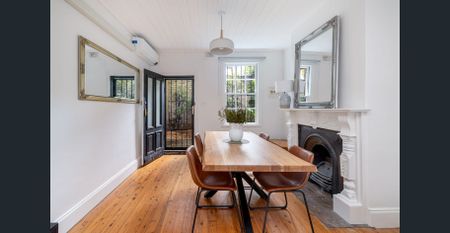 Historic laneway terrace with DA-approved plans - Photo 3