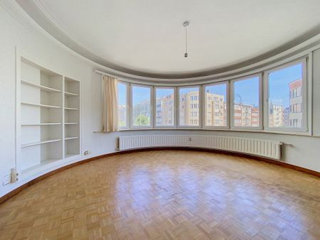 Appartement met één slaapkamer in Ixelles - Photo 2