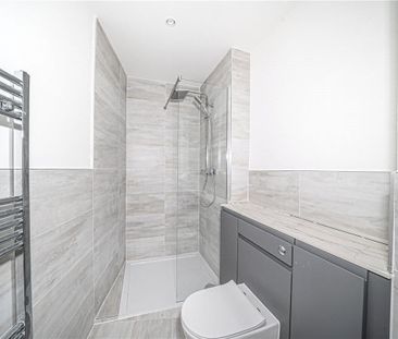 A fantastic opportunity to rent a newly renovated two bedroom apart... - Photo 1