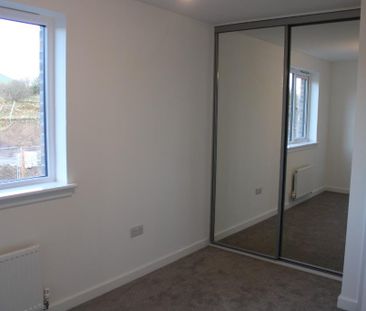 2 bed terraced house for rent in Fernieside - Photo 4