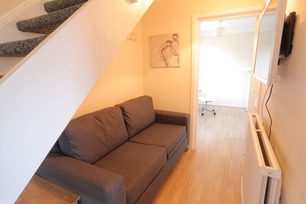 Ivanhoe House – Room 3 - Photo 1