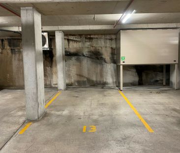 Entertainers Courtyard Apartment....This Is Living !! - Photo 1