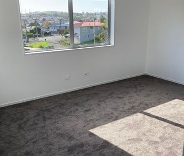 Mount Roskill - Photo 5