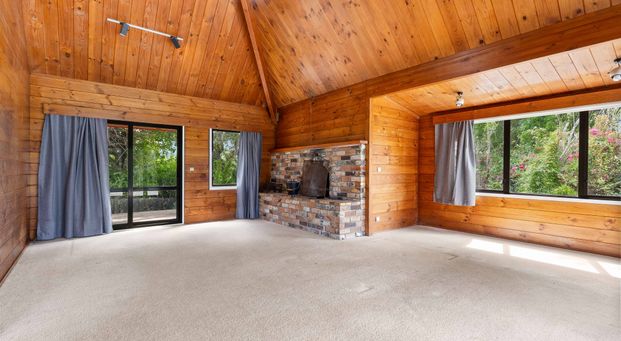 Lifestyle Living With Space And Views - Photo 1