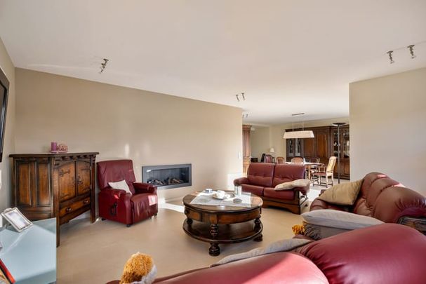 Appartement te huur - Photo 1