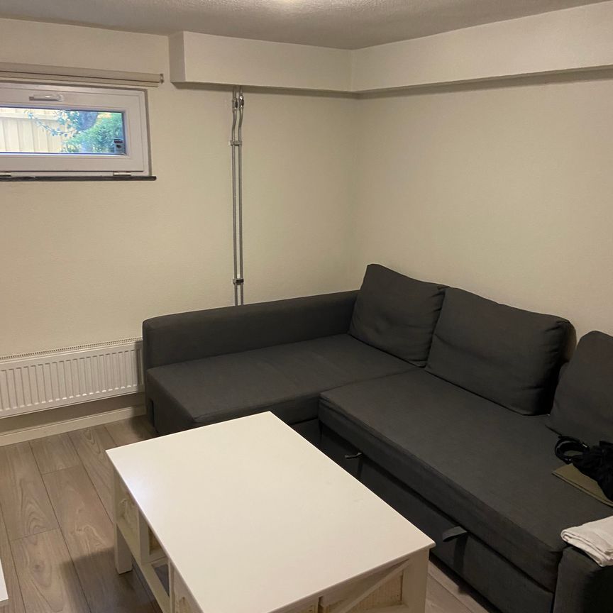 Duvbovägen, Spånga - Foto 1