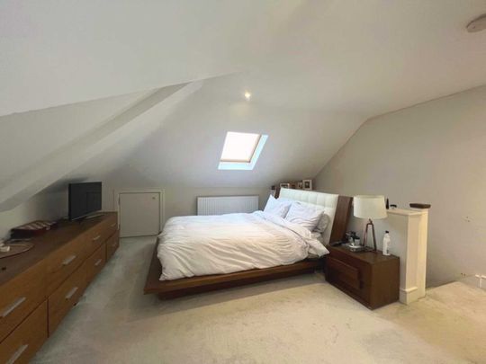 Willow Close, Buckhurst Hill, Essex - Photo 1