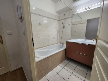 Location Appartement 2 pièces 38m² REIMS 51100 - Photo 4
