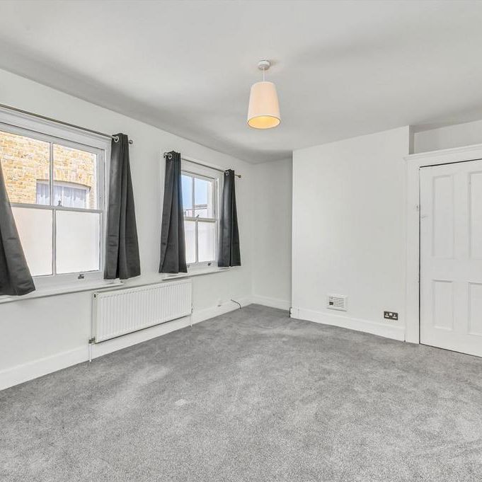 2 bedroom terraced house to rent - Photo 1