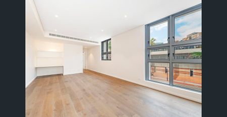 Modern & Stylish apartment in central Haymarket - Photo 3