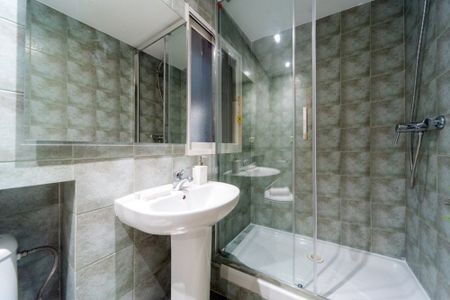 Central room in Colegiata - Photo 2