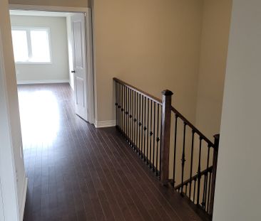 For Lease - 113 Finegan Circle, Brampton, Ontario - Photo 6