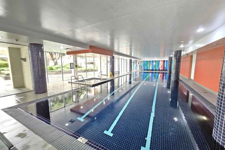 Luxurious 2 beds in heart Of Rosebery - Photo 2