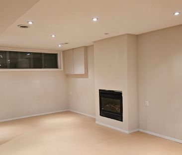 For Lease - 648 Minto Street, Oshawa, Ontario - Photo 6