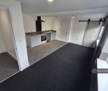 2 bedroom flat to rent - Photo 5