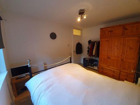 1 bedroom flat to rent - Photo 3