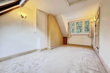 3 bedroom semi-detached house to rent - Photo 4