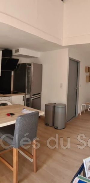 Location appartement 3 pièces 59 m² Bandol - Photo 1