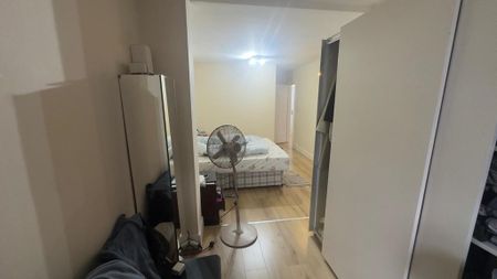 3 bedroom ground floor maisonette to rent - Photo 2