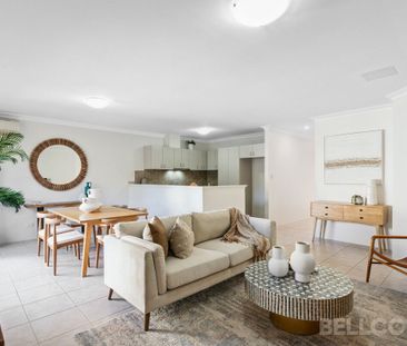 Spacious & Low-Maintenance 3x2 Villa in a Prime Location! - Photo 4