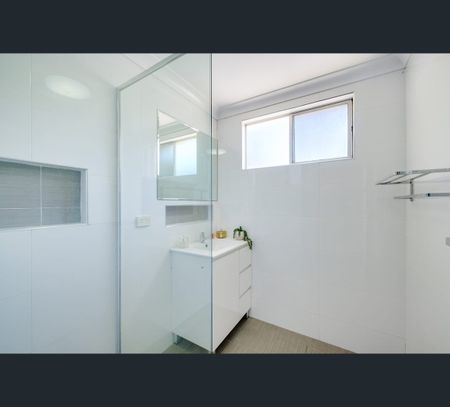 2/76 Michael Street, Jesmond, NSW 2299 - Photo 5