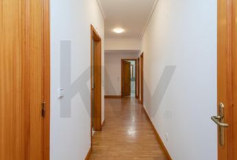 Apartamento T4 em Lisboa