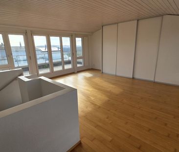 Geräumiges 6.5-Zimmer-Reiheneckhaus in ruhiger Lage in Berikon - Photo 4