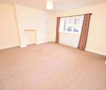 Manor Road, Thornton Hough - Photo 1