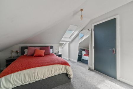 Apt 22, Hawthornden Building, Old Bakers Court, BT6, Belfast - Photo 3