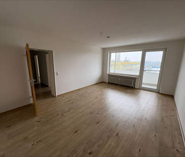 Helle 3-Zimmer-Etagenwohnung in Emden  76,67 m², 3. Etage rechts - Photo 1