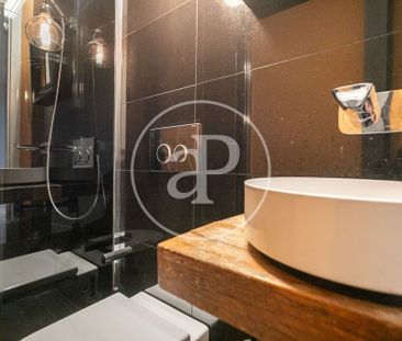 Luxury Apartment for rent in Barcelona, Spain - Photo 2