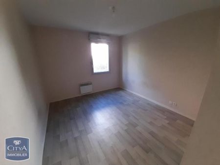 Location Appartement 2 pièces 48m² ELBEUF 76500 - Photo 4