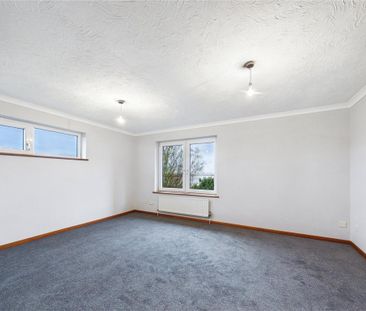 4 bedroom bungalow to rent - Photo 4