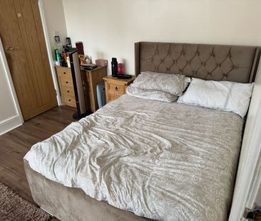 Room in a Shared House, Ings Road, LS9 - Photo 5