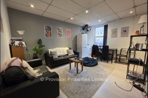 5 Bedroom Student House Leeds University - Photo 1