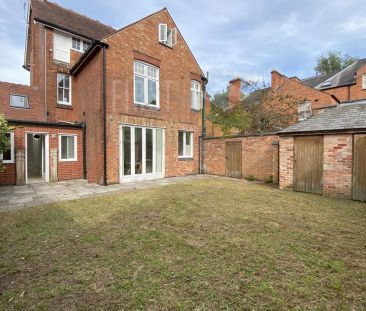 Stoneygate Road, Stoneygate, Leicester, LE2 - Photo 2