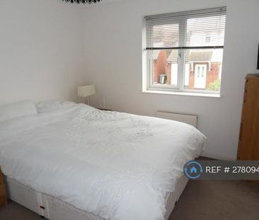 2 bedroom semi-detached house to rent - Photo 3