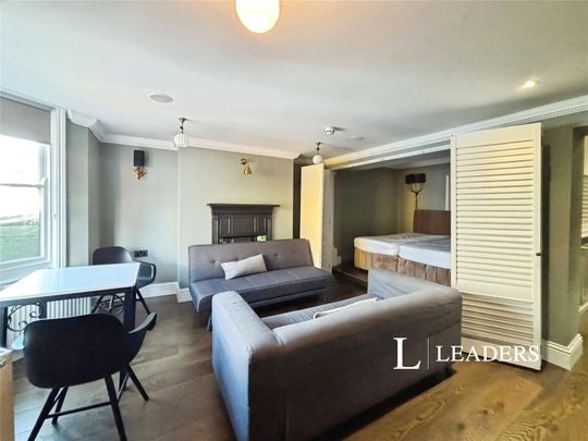 2 bedroom maisonette to rent Gardner Street, Brighton, East Sussex, BN1 - Photo 1