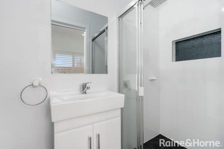 1/11 Piper Street, West Hoxton, NSW 2171 - Photo 3