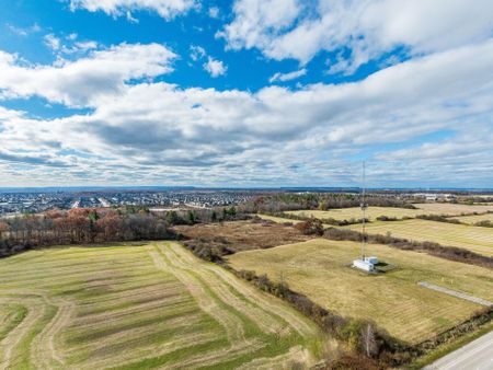 For Lease - 3240 William Colston Avenue Unit# 1602, Oakville, Ontario - Photo 4