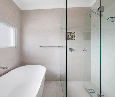 184 Beattie Street, Balmain NSW 2041 - Terrace For Rent | Domain - Photo 3