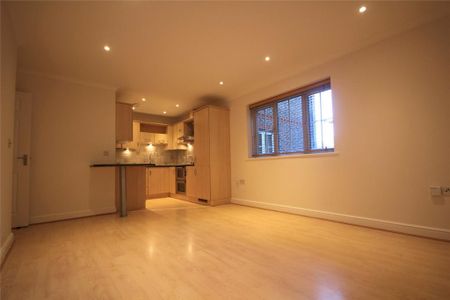 1 bedroom apartment to rent - Photo 3