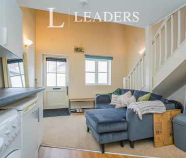 1 bedroom maisonette to rent Chelsea Court, Southgate Street, GL1 - Photo 2