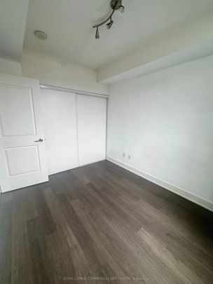 7608 Yonge Street #522 - Photo 1